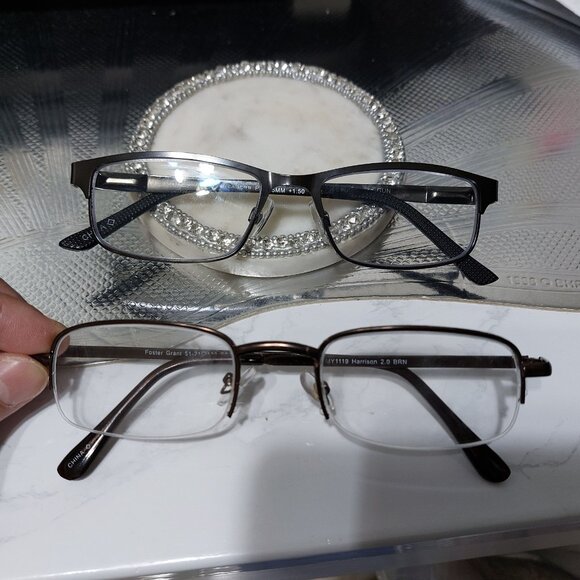 Foster Grant Readers Reading Glasses 1.50 Power Best BUNDLE of 2 Practical Color - Picture 1 of 15